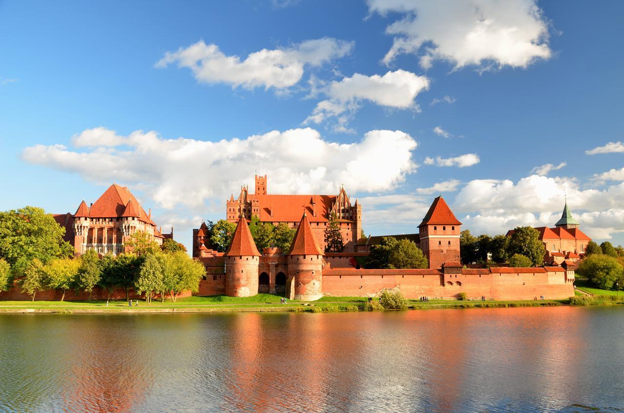 Hostel Dedal Malbork Exterior foto